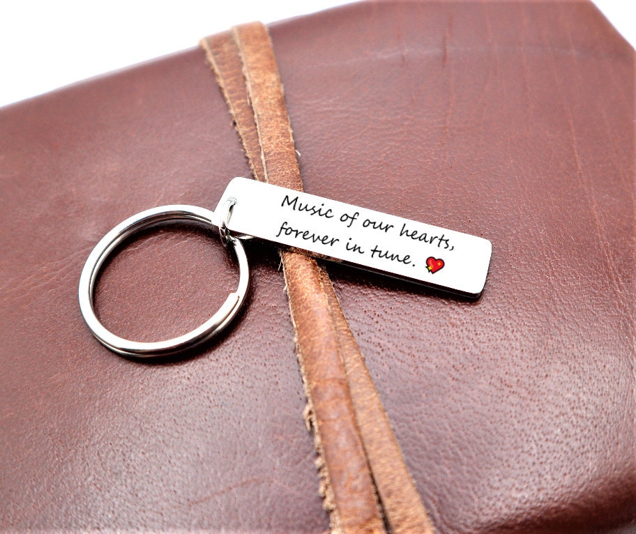 Personalized Spotify Keychain Music Gift, Spotify Keyring Custom Engraved For Music Lovers, Customized Spotify Music Playlist Keychain Gift