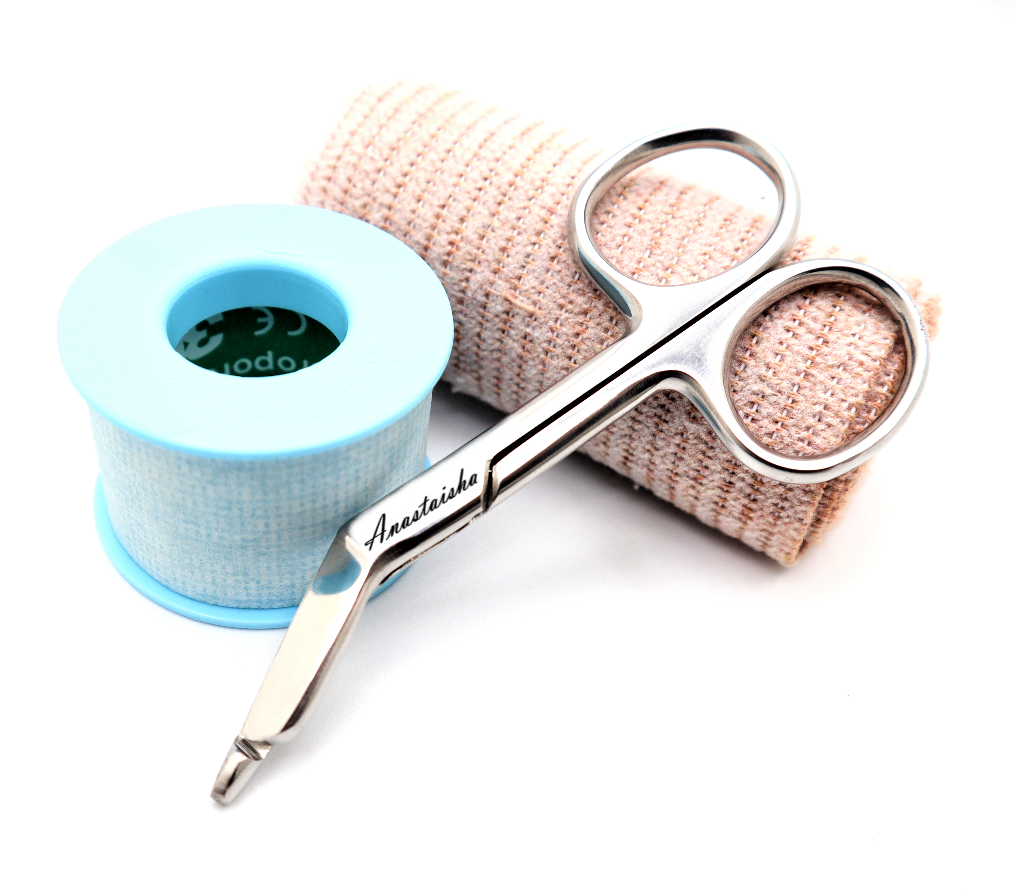 Custom Engraved Bandage Scissors With Unique Leopard Pattern for Nurses, Vet Tech, Nursing Student And Nurse Appreciation Graduation Gift