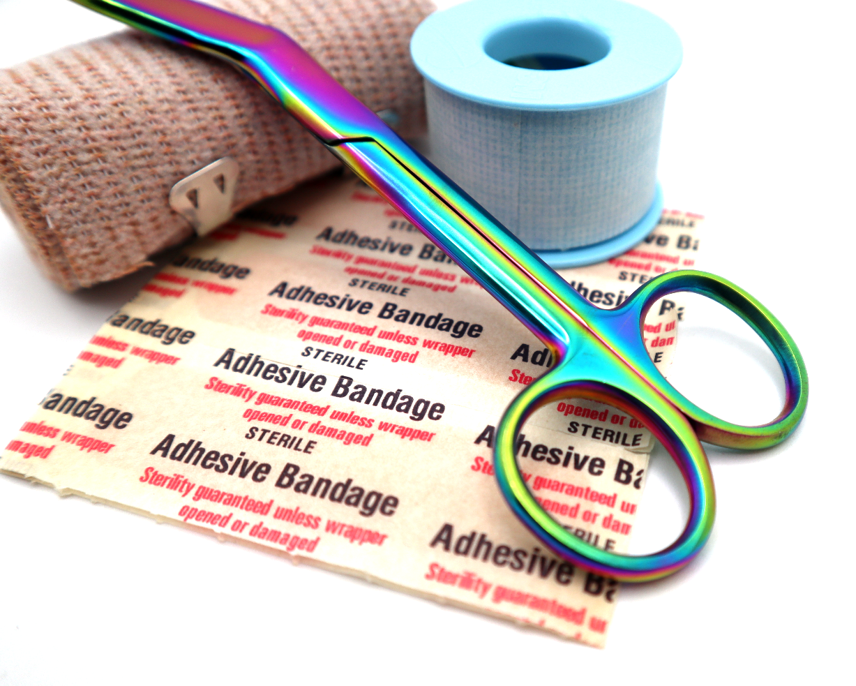 Custom Engraved Bandage Scissors For Nurses, VetTech, Veterinary and Nursing Students - 5.5"