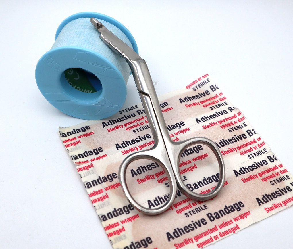 Small Personalized Bandage Scissors With Multi Titanium Polish Ideal For Nurses, Nursing Students, Vet Tech Gift Ideas & Nurse Appreciation