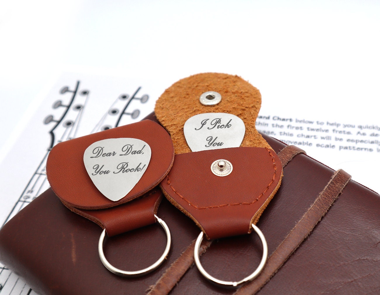 Custom Guitar Pick And Holder | Personalized Guitar Plectrums With Leather Case Keychain | Gift for Husband Dad Boyfriend Gift For Him Music