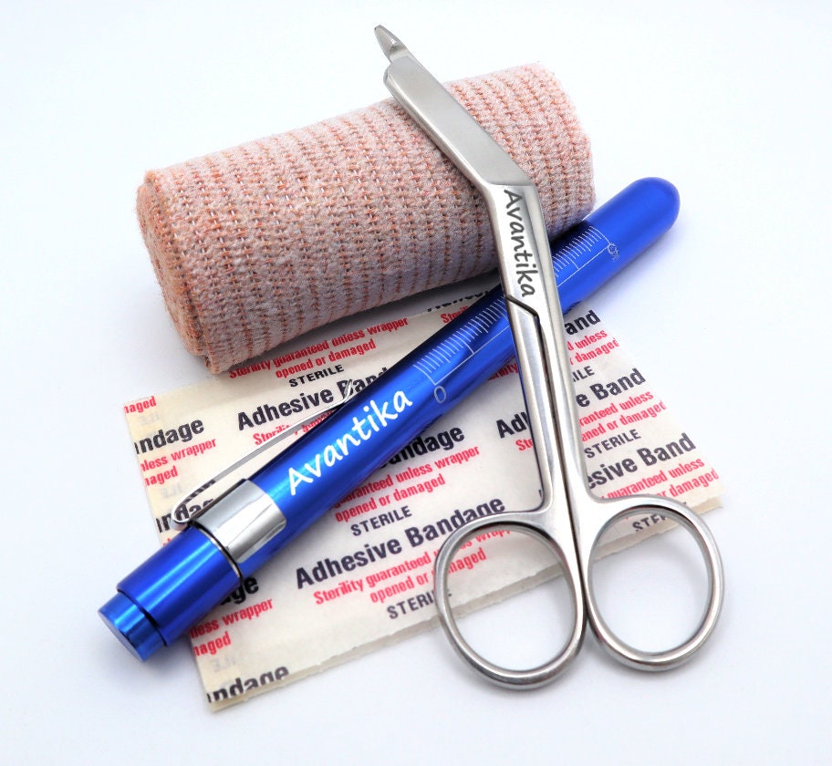 Personalized Nurse Appreciation Gift Set With Bandage Scissor And Penlight, Pen Light For Nursing Students Veterinary Vet Tech And Gift Set