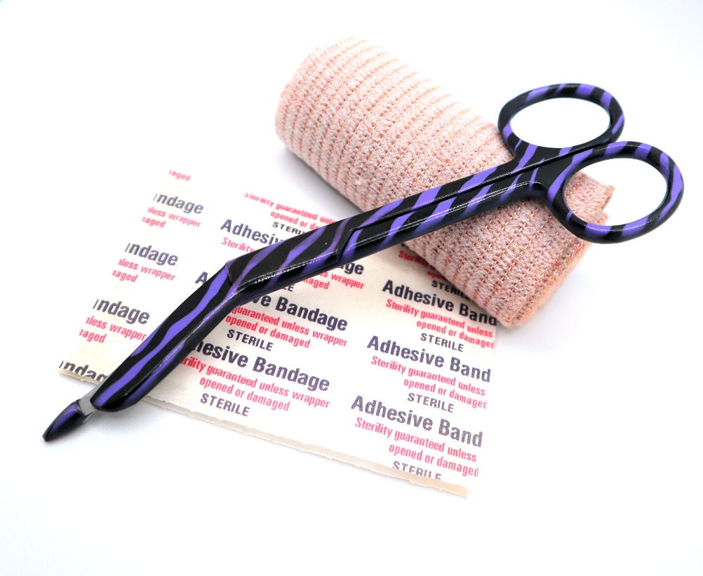 Custom Nurse Appreciation Bandage Scissors, Gift For Vet Tech Veterinary Nursing & Vet Students, Personalized Gifts for RN, Nurse Badge Reel